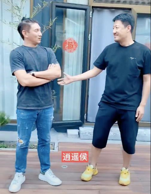 50岁吴奇隆终于高调露面！"萧十一郎"重现