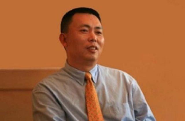 赚2000亿李嘉诚用了68年，他靠“拼多多式”扩张