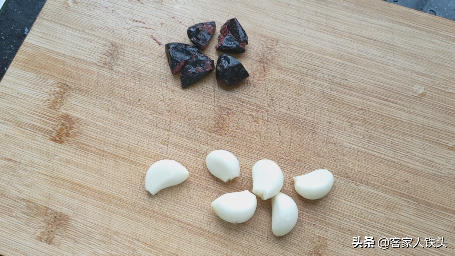 广式蒸排骨：详细配方与做法，掌握好这一步，排骨嫩又滑越吃越香