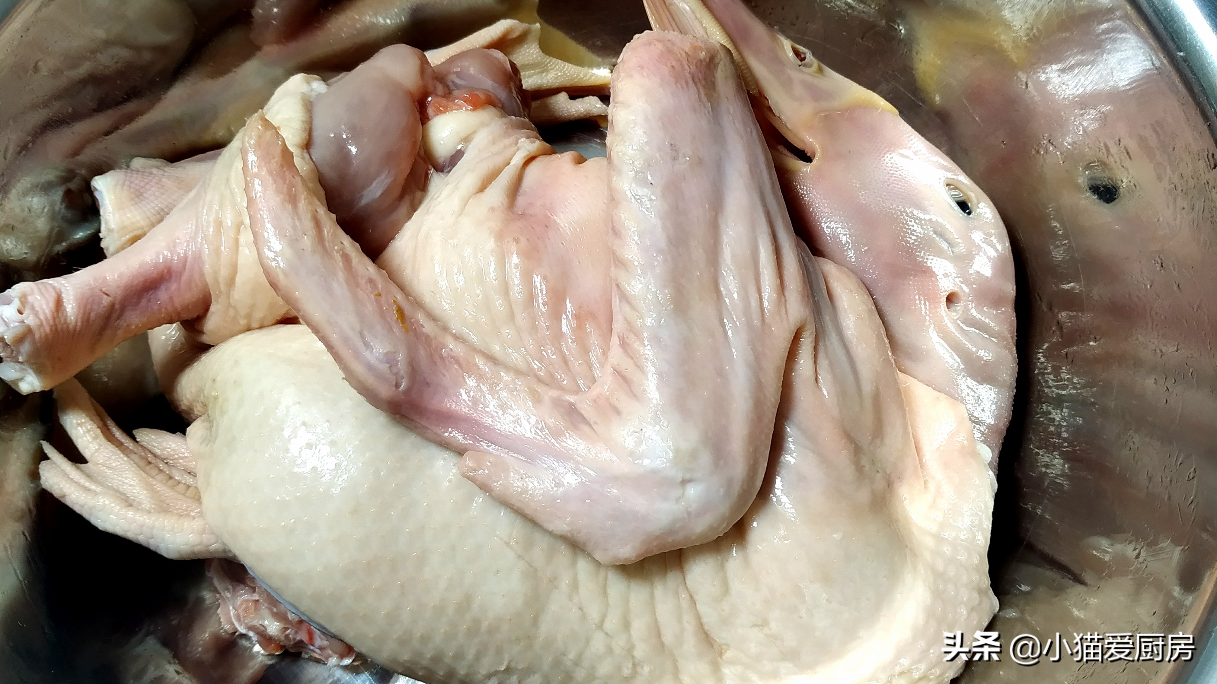 图片[4]-【盐水鸭】做法步骤图 好吃咸香入骨 肉质紧实有嚼劲-起舞食谱网