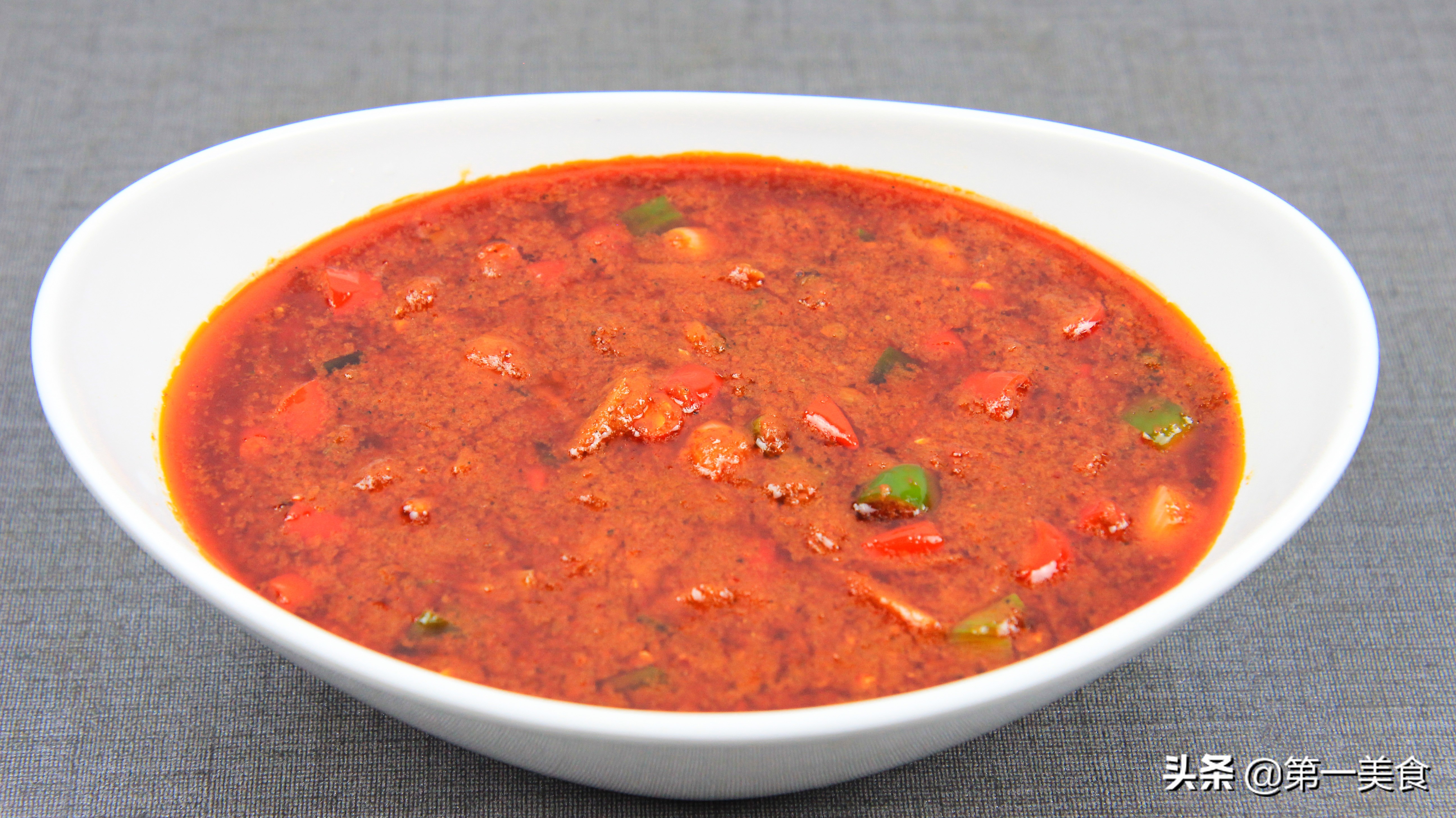 厨师长分享家庭制作“番茄辣椒酱”方法 简单