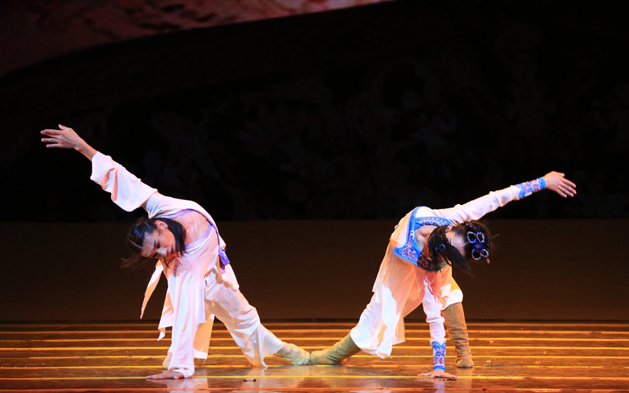 經(jīng)典舞劇《大夢(mèng)敦煌》蘭州駐場(chǎng)惠民演出