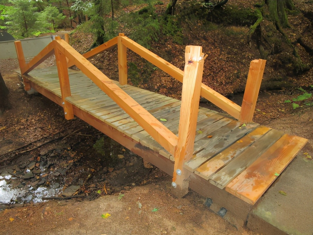 德国UNESCO世界地质公园里的童话小径：儿童探索自然天堂