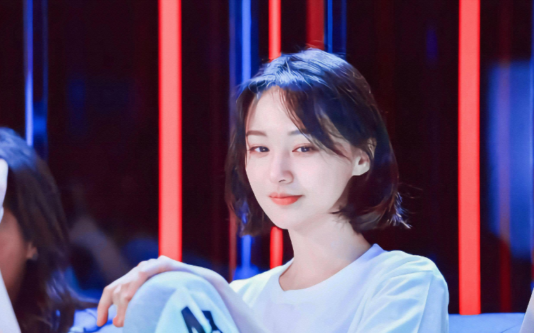 郑爽自曝不争气，拍戏看心情，网友：这还能说是真性情？