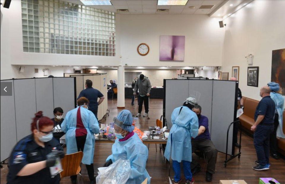 美国破150万人确诊 全球最高 特朗普却称这是“荣