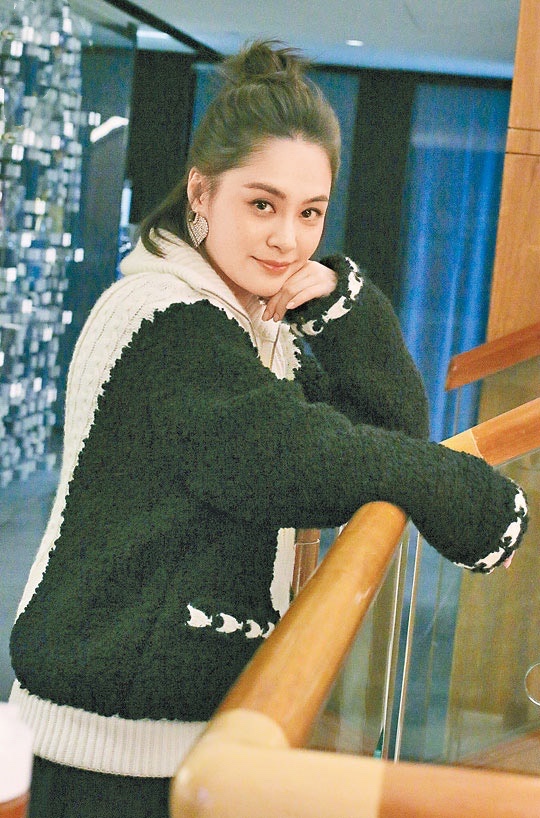 阿嬌接受專訪首談與賴弘國離婚，揚言不會再結婚，自己不適合婚姻