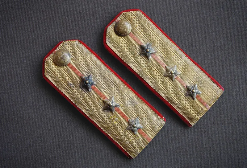 我军55式军衔组图鉴赏：体系完备制作考究、精美绝伦的巅峰之作