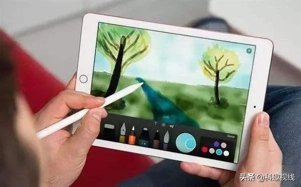 iPad mini5难能可贵的备受称赞，性价比高无机物比得上，市场价低到2300