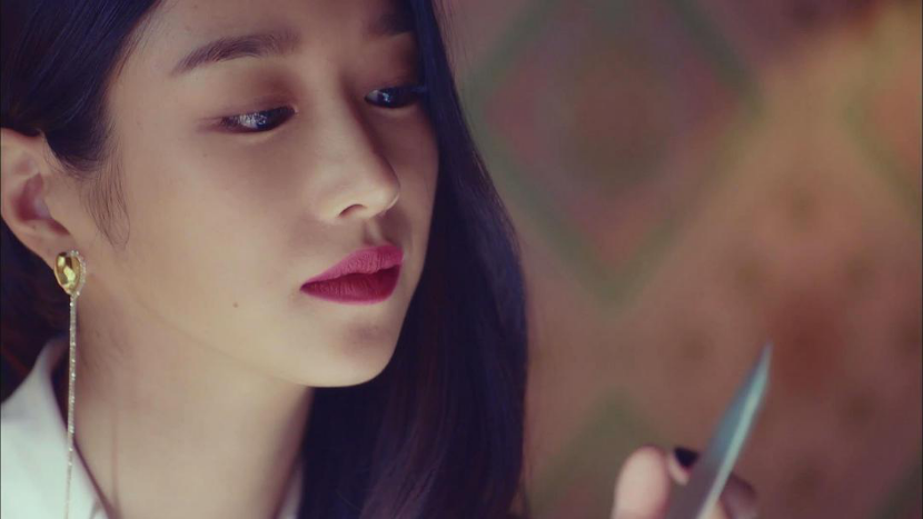 《虽然是神经病但没关系》，如何以“反套路”