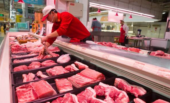 中国生猪交易市场今日热点：猪价下跌现象增多