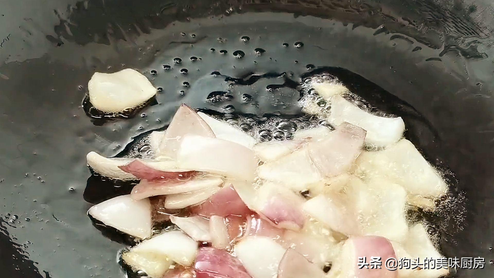 鸡腿这样做太香了，比烤的好吃，比油炸的健康，先收藏了再做