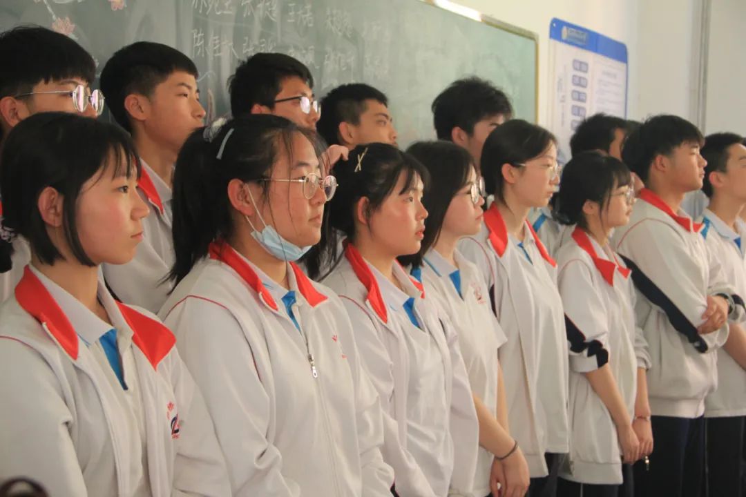 渭南市杜橋中學(xué)怎么樣?2021年春季家長會(圖18) 渭南市杜橋中學(xué)怎么樣?2021年春季家長會(圖18)