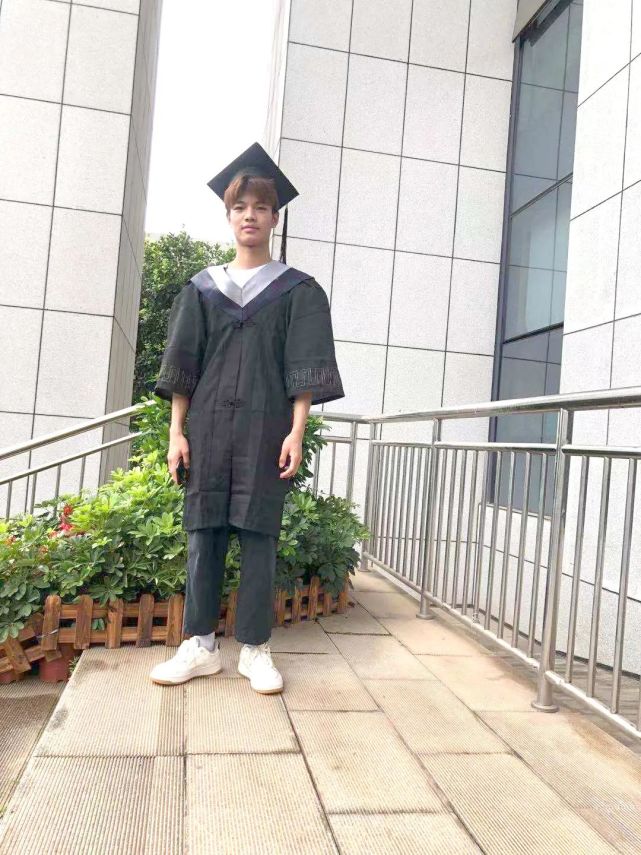 就业明星丨袁纯艺：毕业十天后，我收到了两个高薪Offer