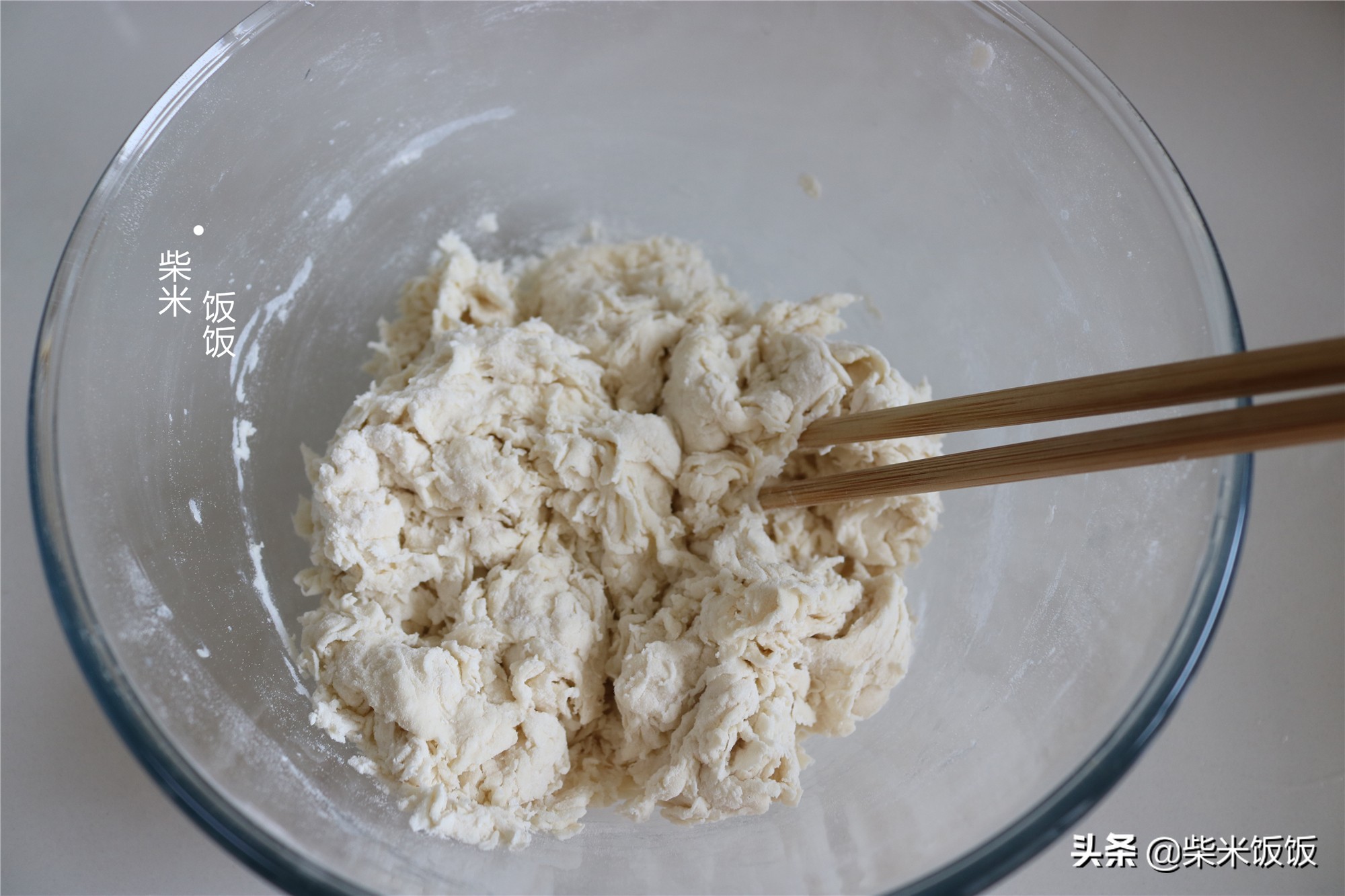 燒餅這樣做太好吃了，外酥裡軟，一層更比一層香，做法簡單