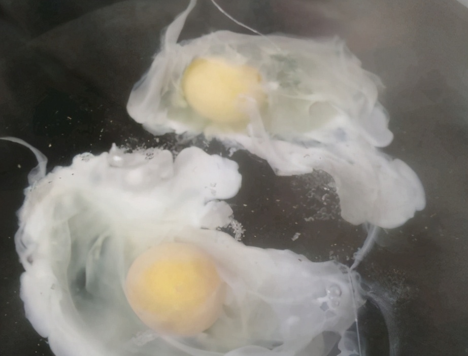 图片[4]-水煮荷包蛋的做法步骤图 鸡蛋圆润更鲜嫩-起舞食谱网