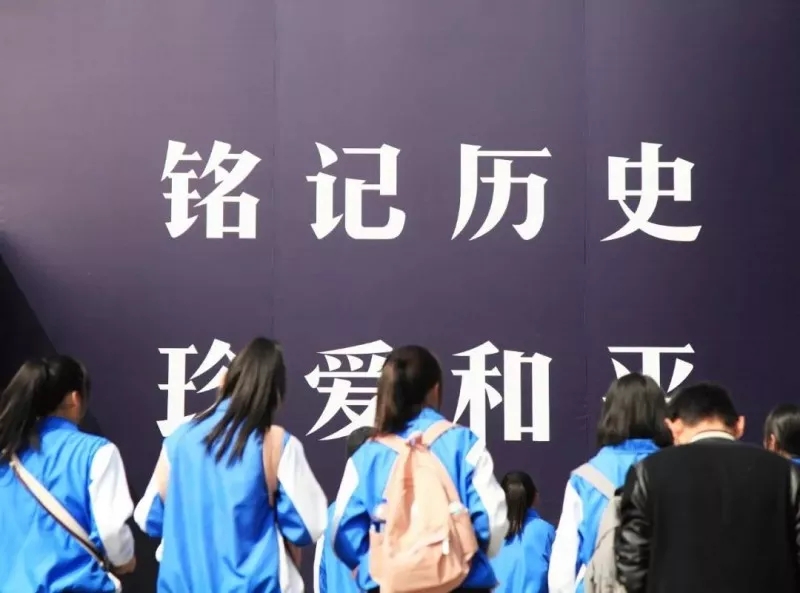 可恶！4个叛徒提供绝密情报残杀抗日名将，还有