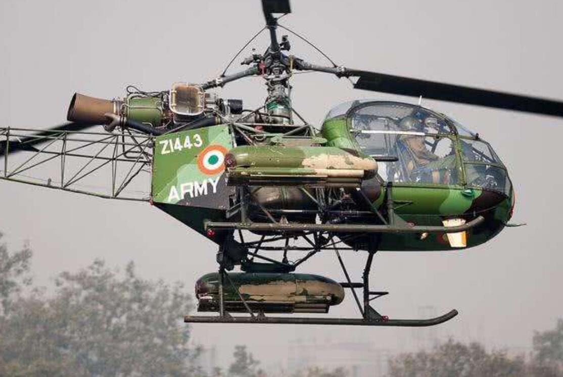 CH47直升机能吊坦克？印度军队这个“挂”，可别给人乱开