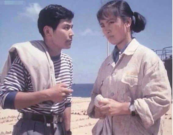 坎坷张金玲：电影遭禁演，为爱忍痛息影却换来离婚，如今怎么样了