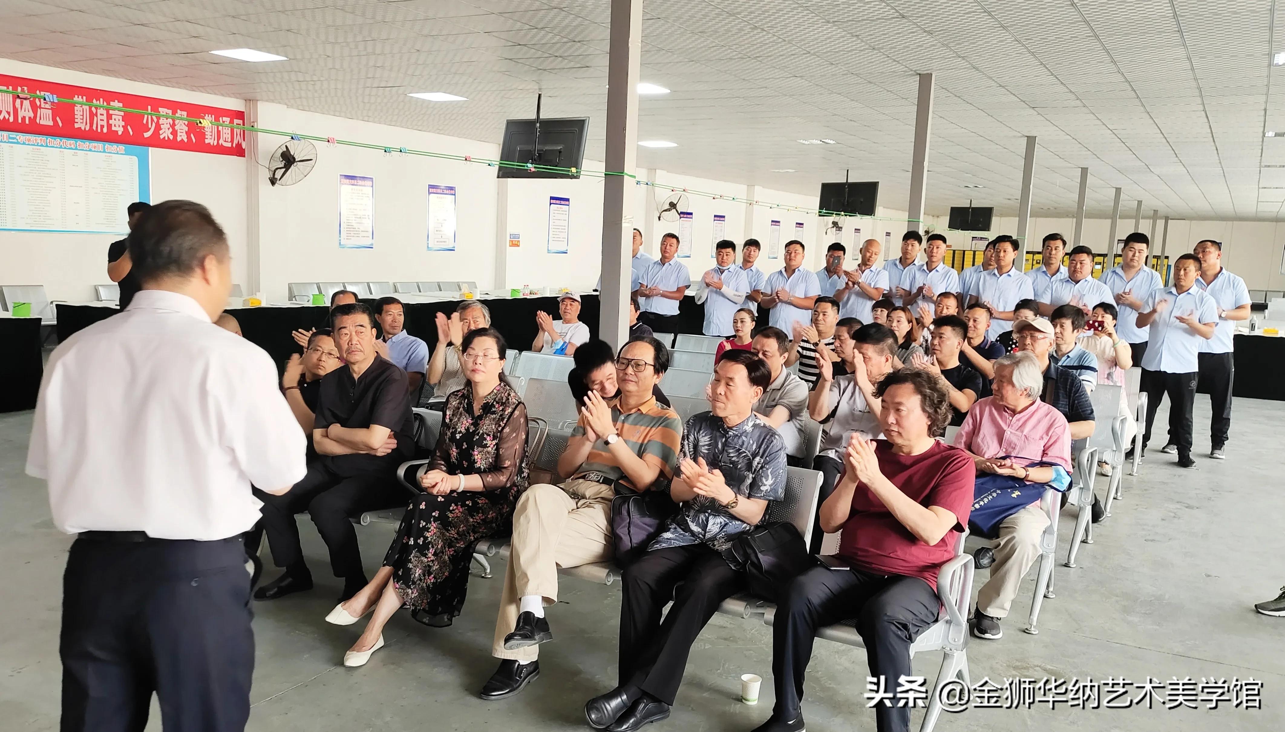 庆祝建党百年书画宣传慰问活动在西安支队国文考场顺利举行