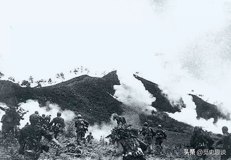 3500人在敌人眼前潜伏19小时，付出了怎样的代价