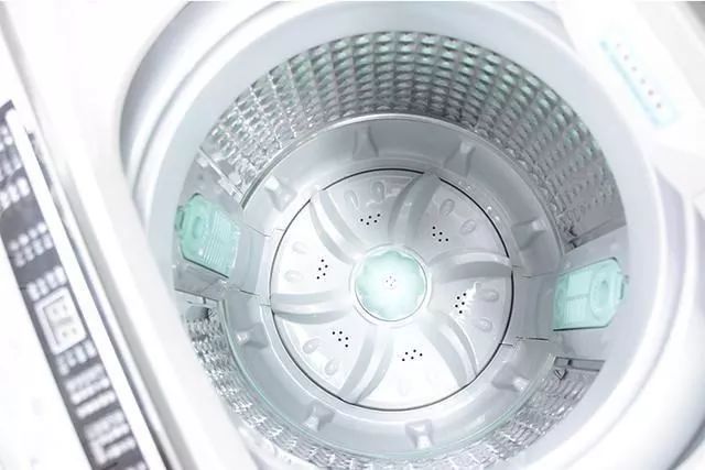 捉谣记｜左氟沙星眼药水可防新冠病毒从眼部进入？真相在这....