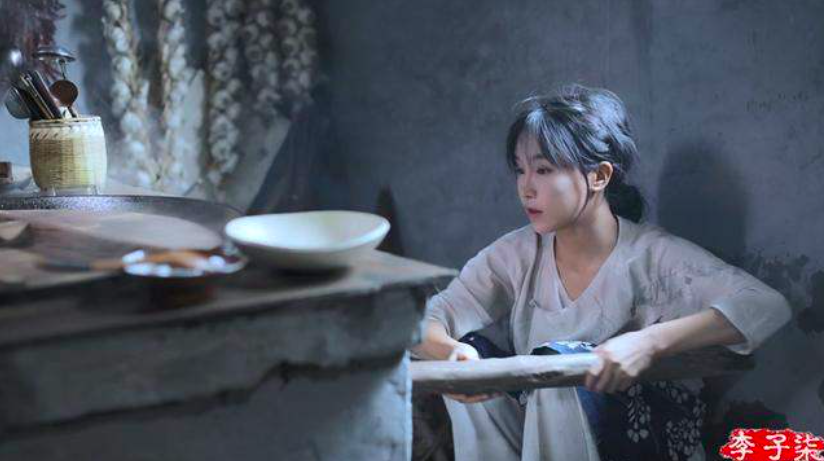 网络水军有偿删帖获刑，李子柒被指拿钱消灾，