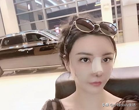 韩安冉整容后再“订车”，看到提车日期，网友