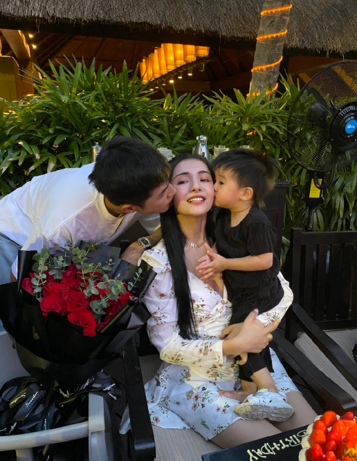 ��������Ⱥ�̺�����������������ǰ�������ε������ֳ���̫����