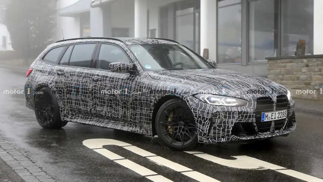 今年宝马推出X8在内多款重磅车型，大多都是针对奔驰而来