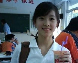10年前风靡全网的“网红”现状，有的成了洗脚妹
