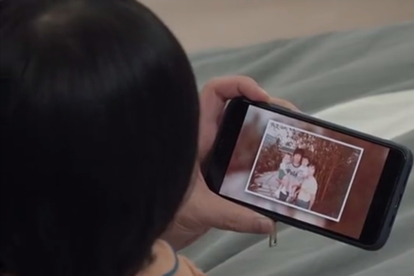 王祖蓝落泪？触景伤情逃不过家庭伦理，谐星也有被人所遗忘的一面