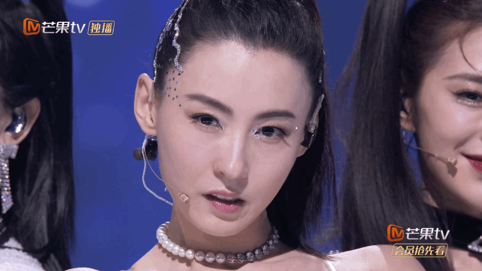 张柏芝划水得高票引争议，想加入那英组被拒绝