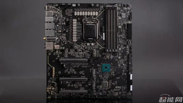 微星MEG Z490 GODLIKE主板评测：旗舰就该这样子