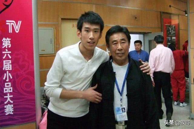 Yu Yang: Master from Zhao Benshan, monicker grows a face greatly, follow Liu is poured out of nowadays perform green water green hill to take smiling face