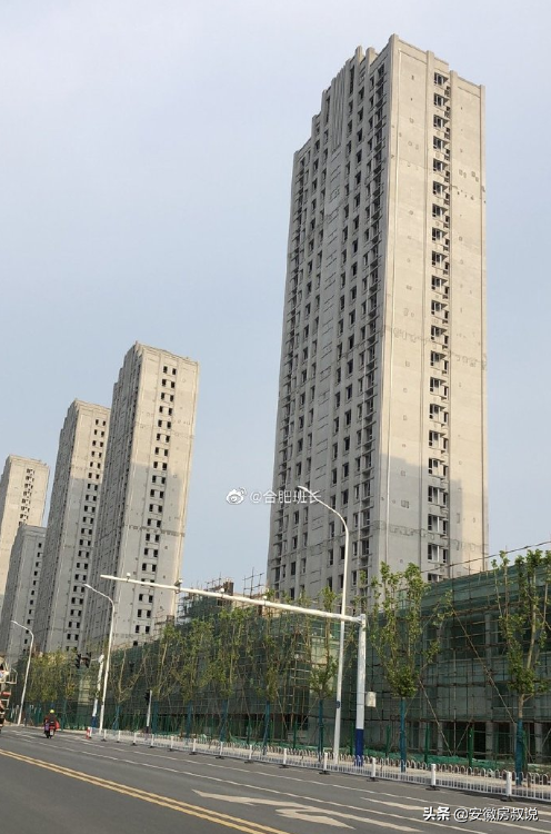 滨湖新区曝出1.29万\u002F㎡纯新盘 双地铁口+奥特