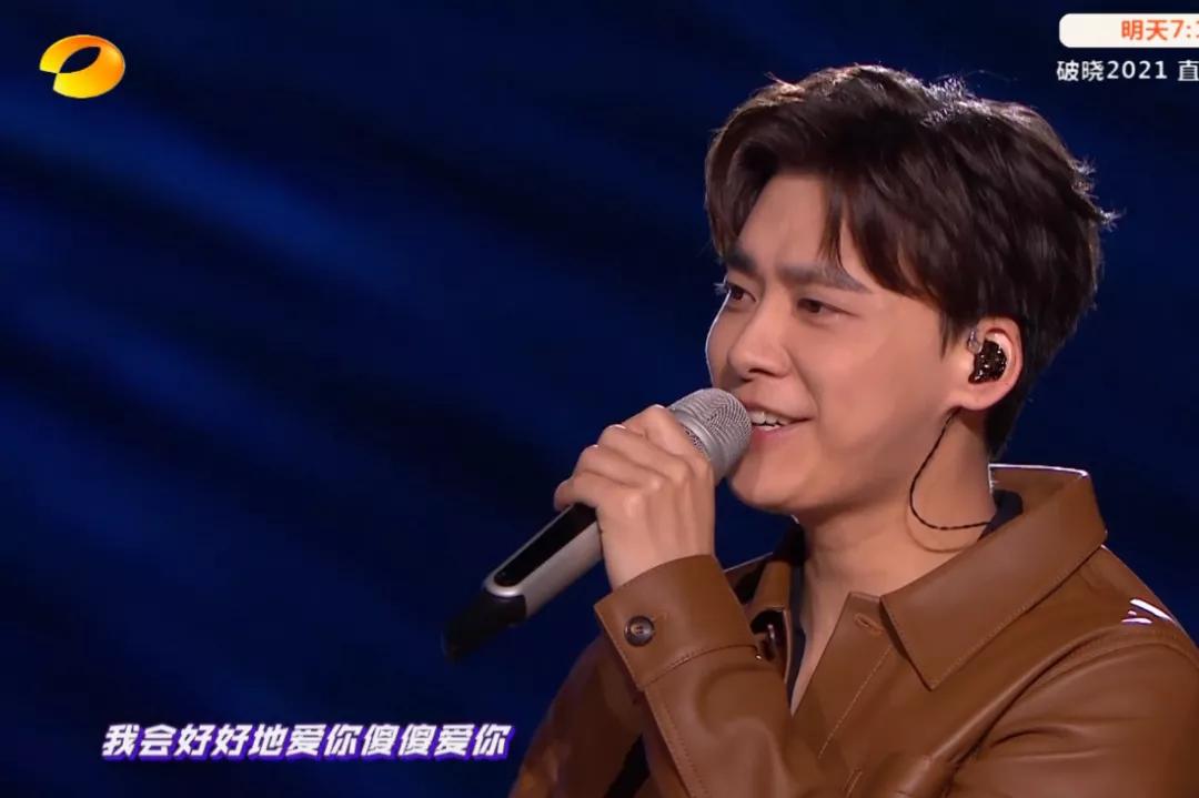 湖南跨年晚会暴露明星真实状态：谢霆锋素颜状