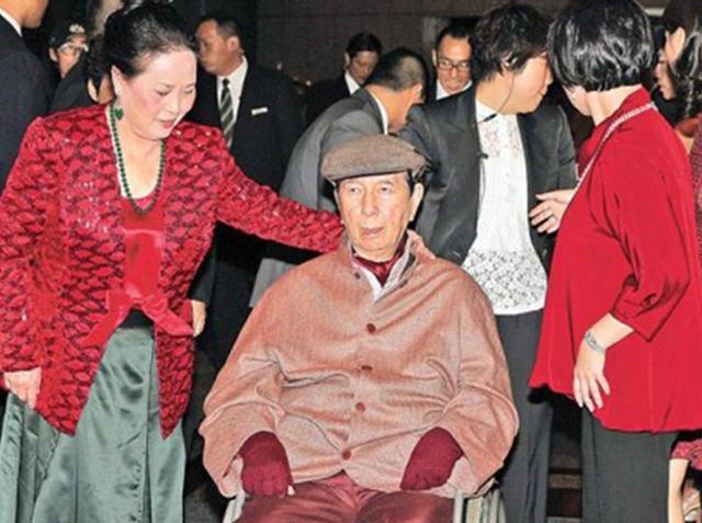 赌王何鸿燊逝去，何猷君喜得儿子后，就透露出