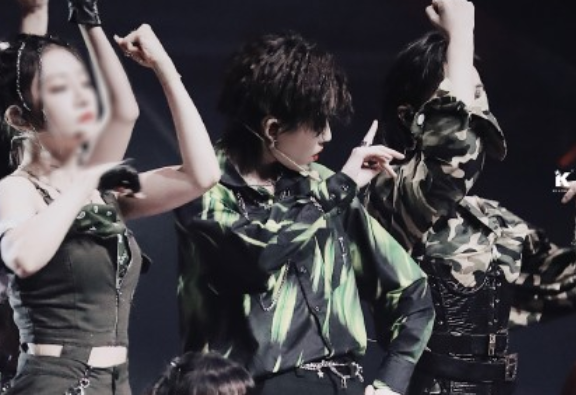 ҹF(xin)(chng)y嵭nfŮʮꑿȼײĘ¹