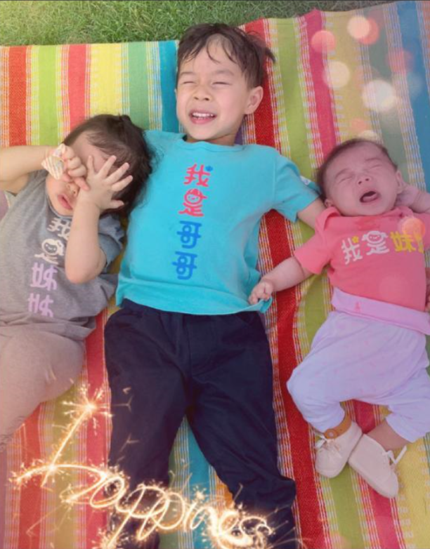 郭晶晶二女兒長大了，穿粉色波點裙做蛋糕，才3歲時尚力堪比奶奶