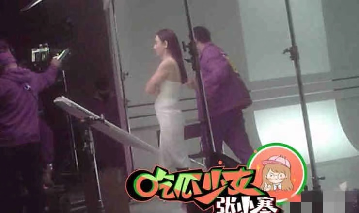 张柏芝否认怀了第四胎后，再添实锤？难怪向太曾称她谎话精