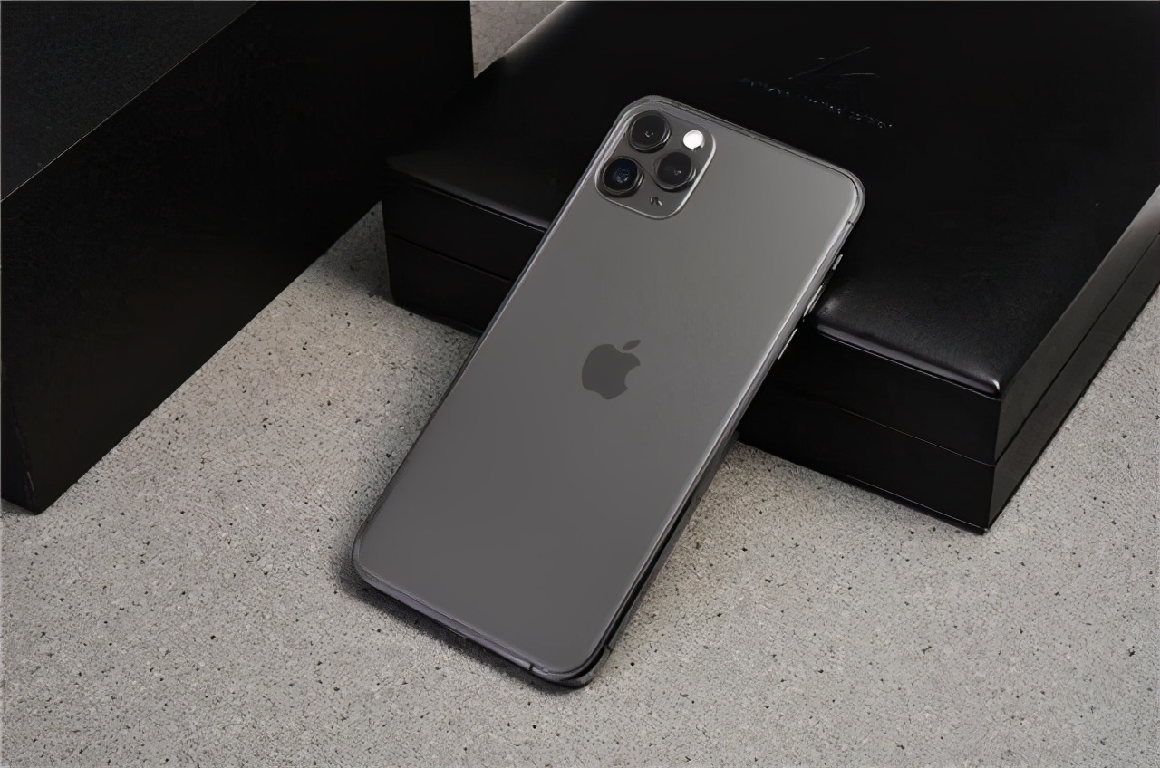 8180万占据第一！手机排名重新洗牌，华为跌落神