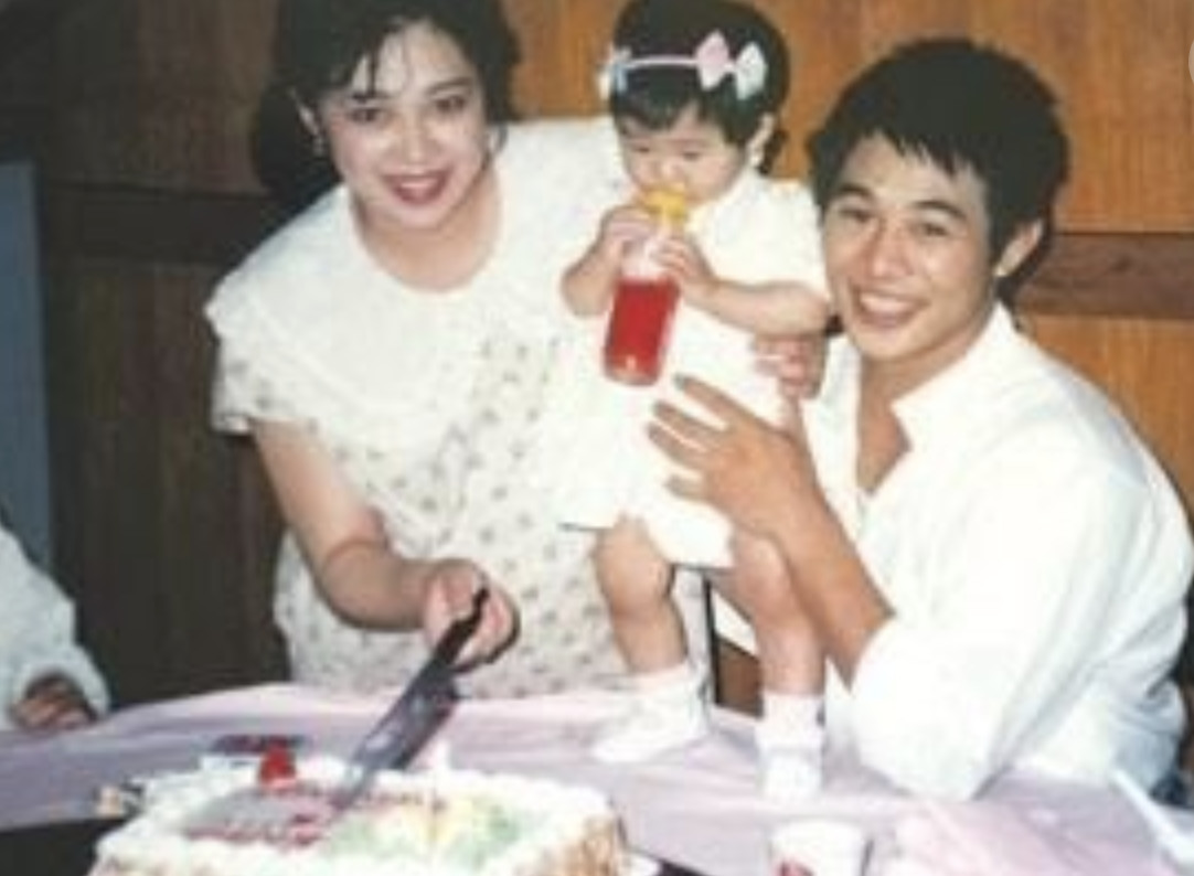 身为李连杰的女儿，李思姐妹没受到“星二代”的待遇，该怪谁呢？
