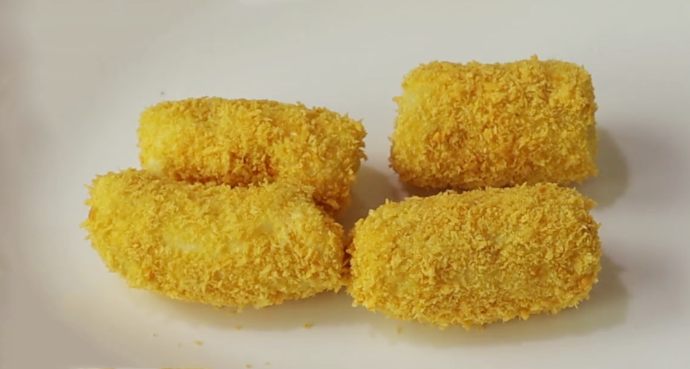 香蕉裡淋2雞蛋，簡單一做，軟糯香甜，孩子特愛吃，一次2斤不夠