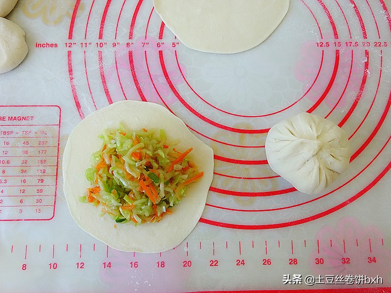 这是孩子超爱的馅饼，香嫩有营养，凉了也软软的，每次至少吃5个