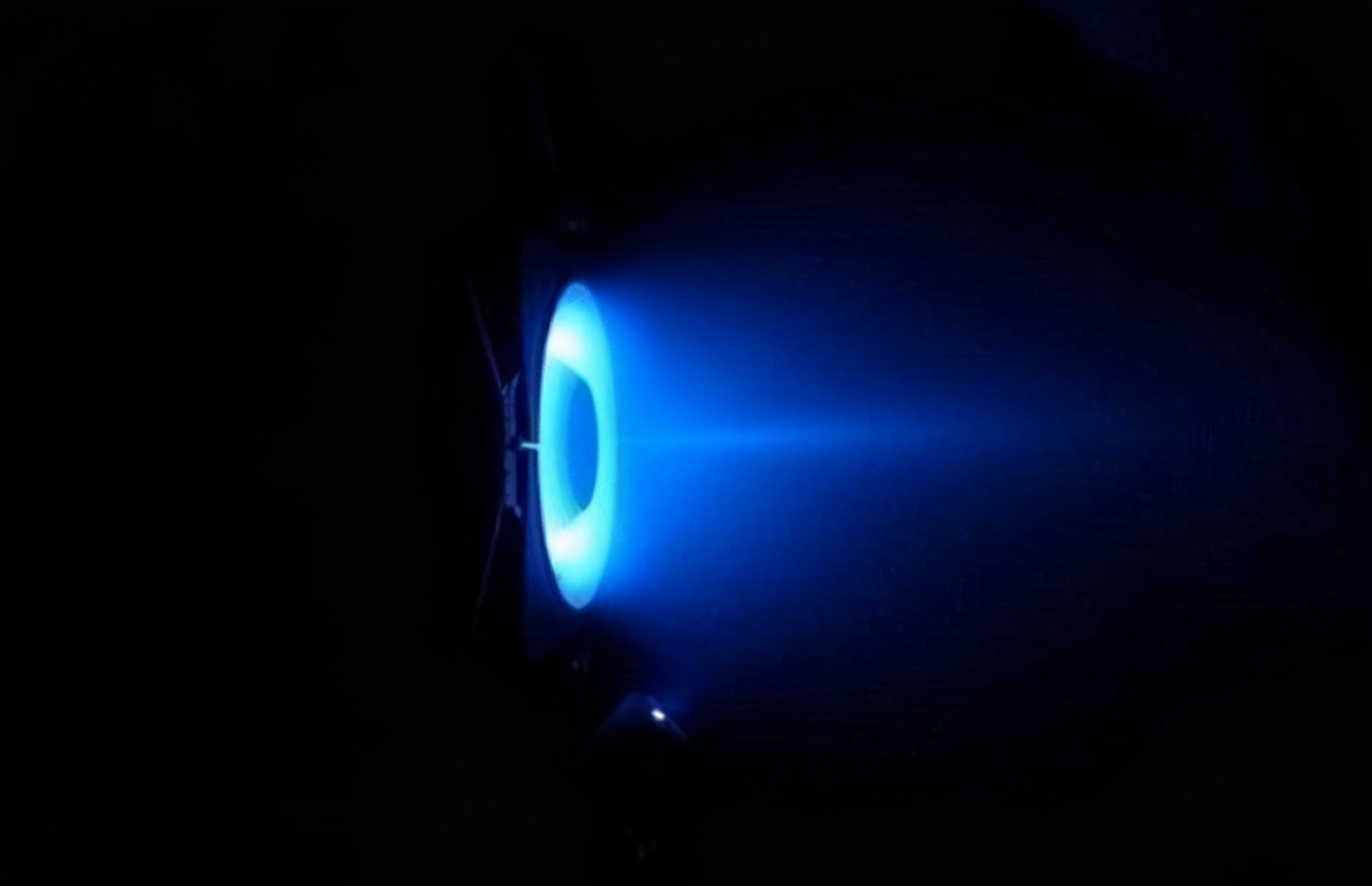 它的效率是火箭的10倍，霍爾推進器將成為航天器的新型動力