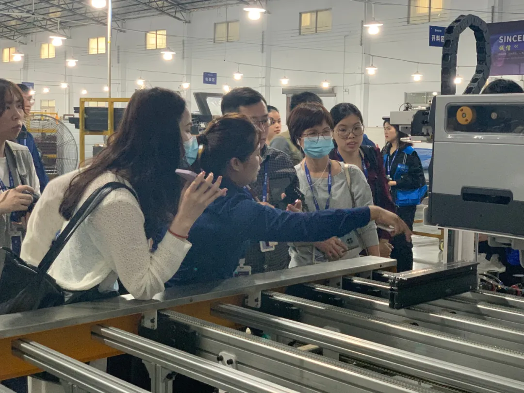 共见成长，光耀新章｜尚益达“圆梦2021”启动会圆满成功