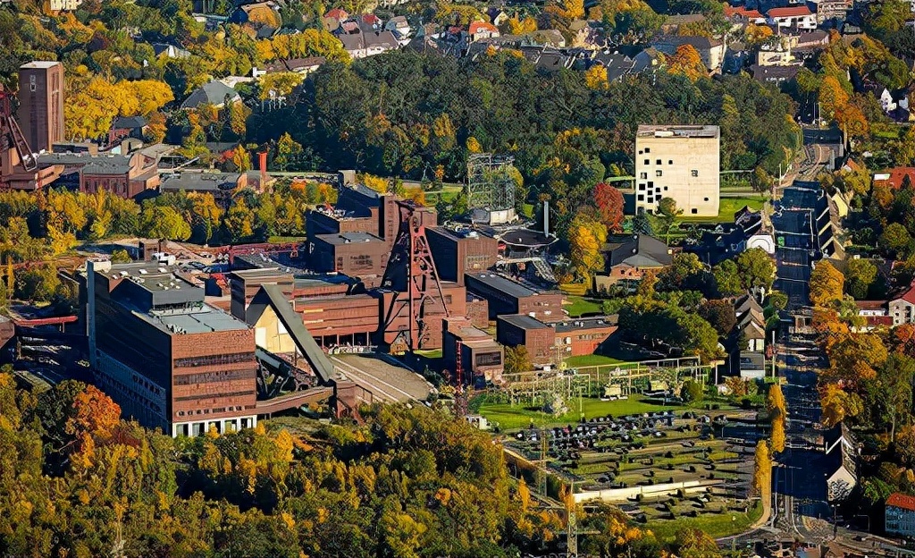 东德人正在怀念共产党