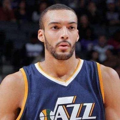 NBA历史中30名国际球员大排名