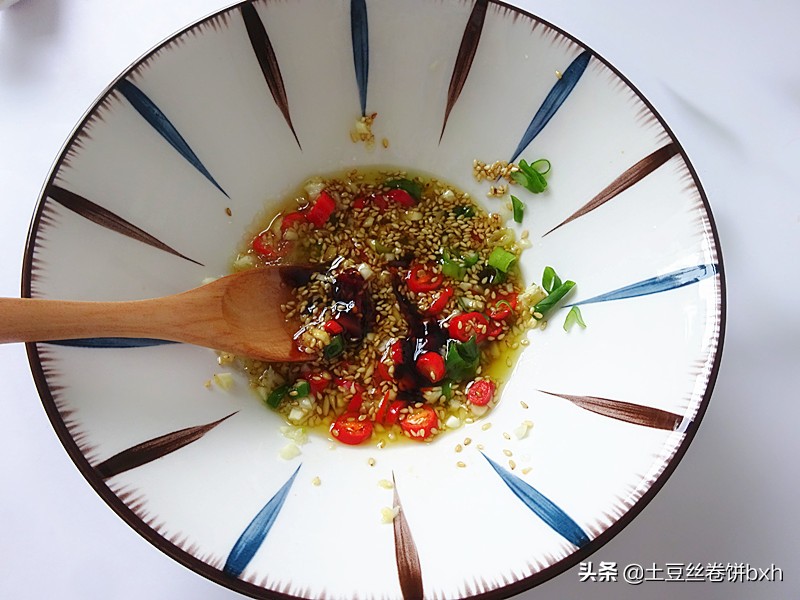 最近早餐迷上它，半小时就上桌，热乎乎真舒爽，开胃又顶饱