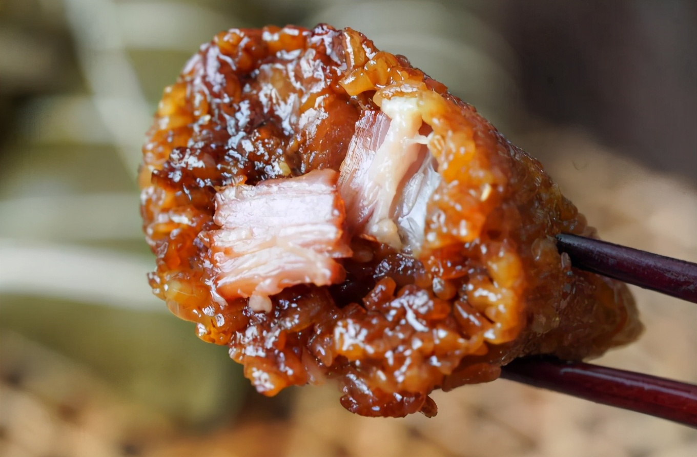 肉粽子怎么做更好吃？教您正确做法，肉香米糯，不用出去买